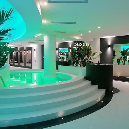 Szczecin Hanza Tower Apartment-Basen Экстерьер фото