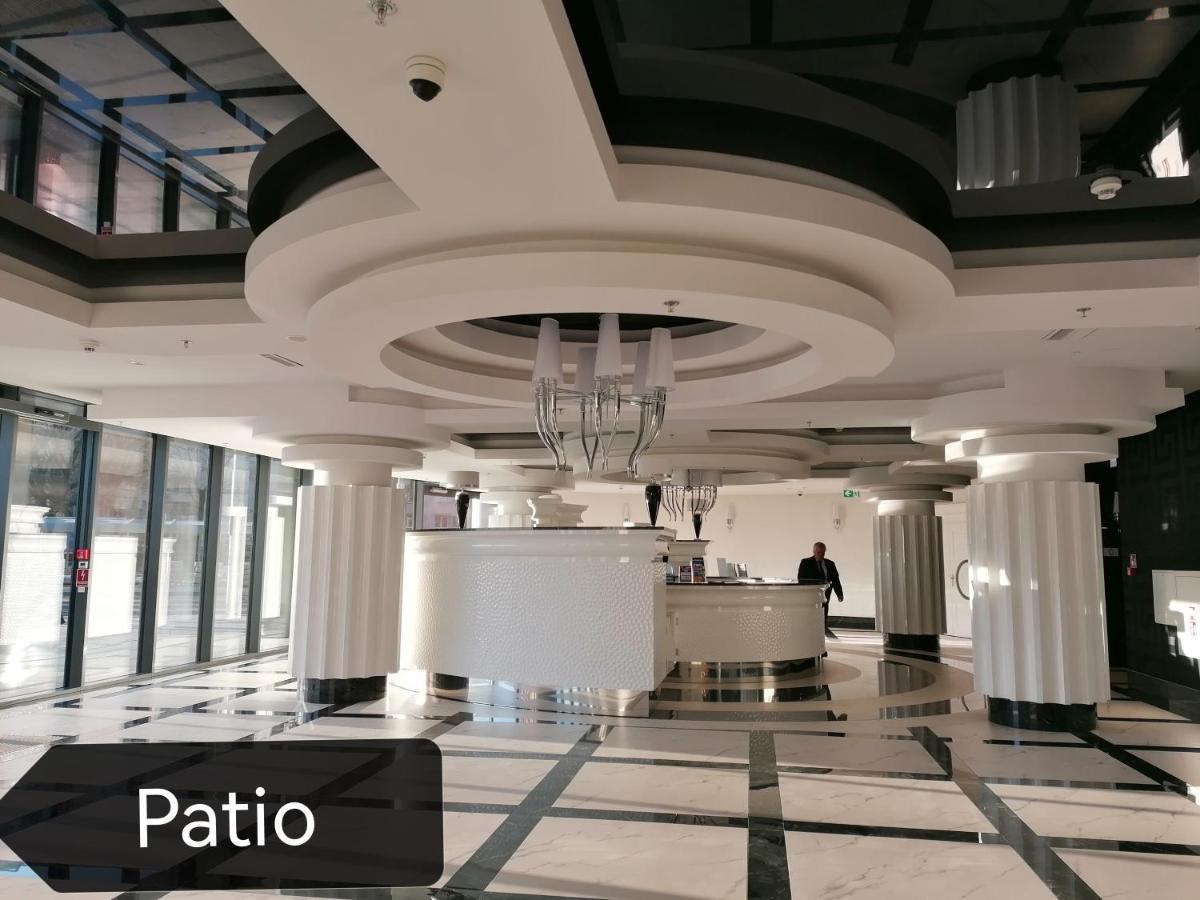 Szczecin Hanza Tower Apartment-Basen Экстерьер фото