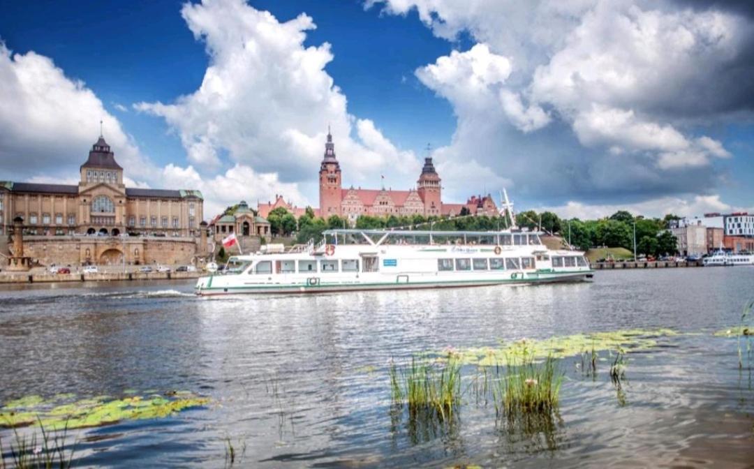 Szczecin Hanza Tower Apartment-Basen Экстерьер фото